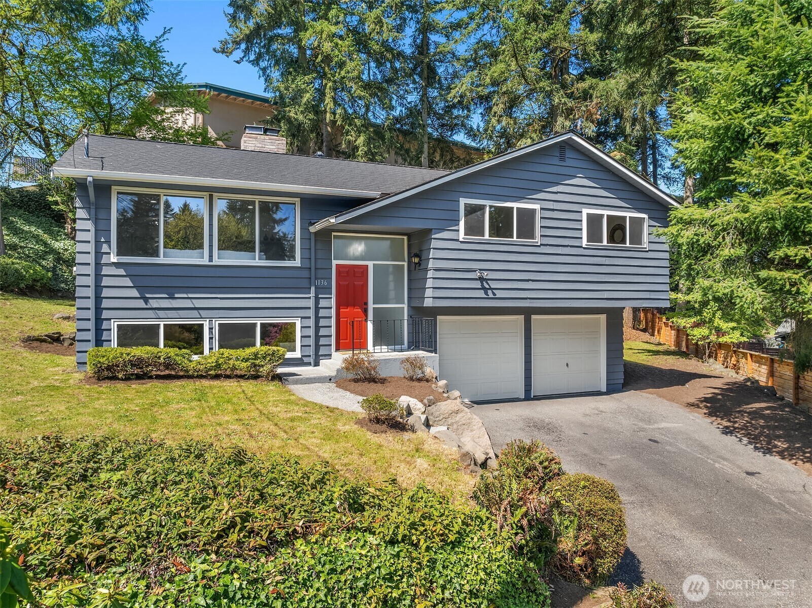 Property Photo: 1136 N 146th Place WA 98133