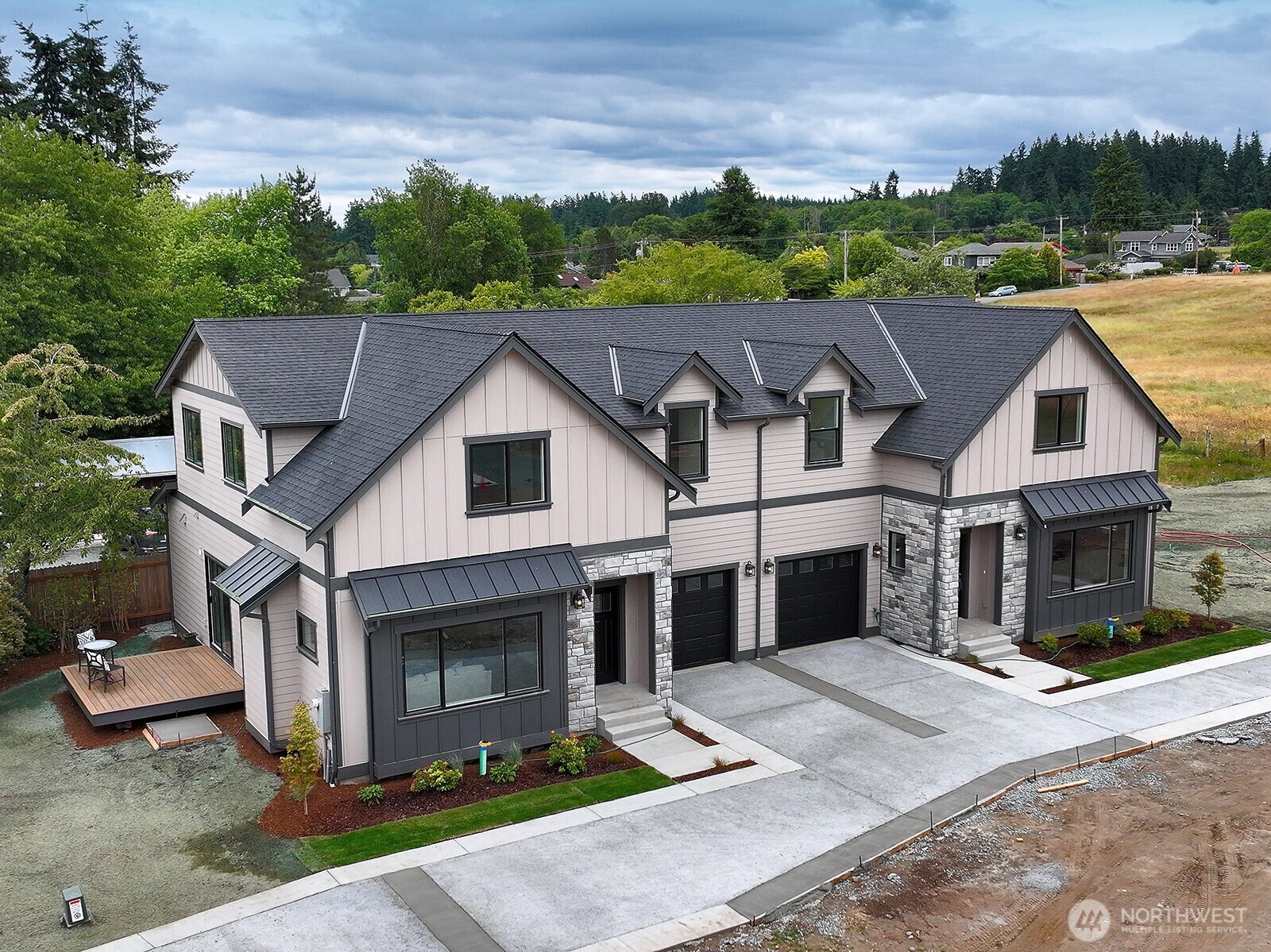 Property Photo: 683 3rd Street 1(A) WA 98260