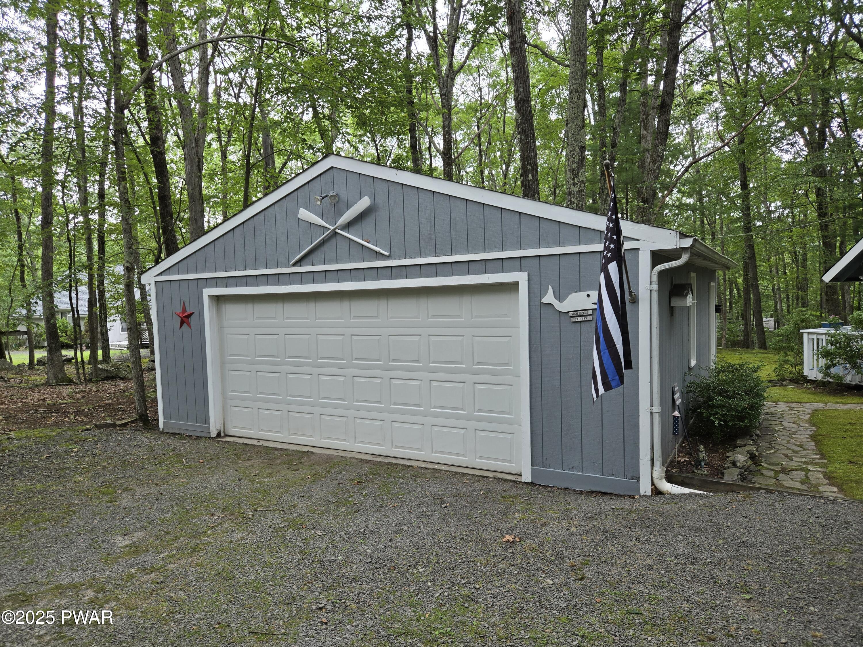 Property Photo:  103 Blueridge Lane  PA 18428 