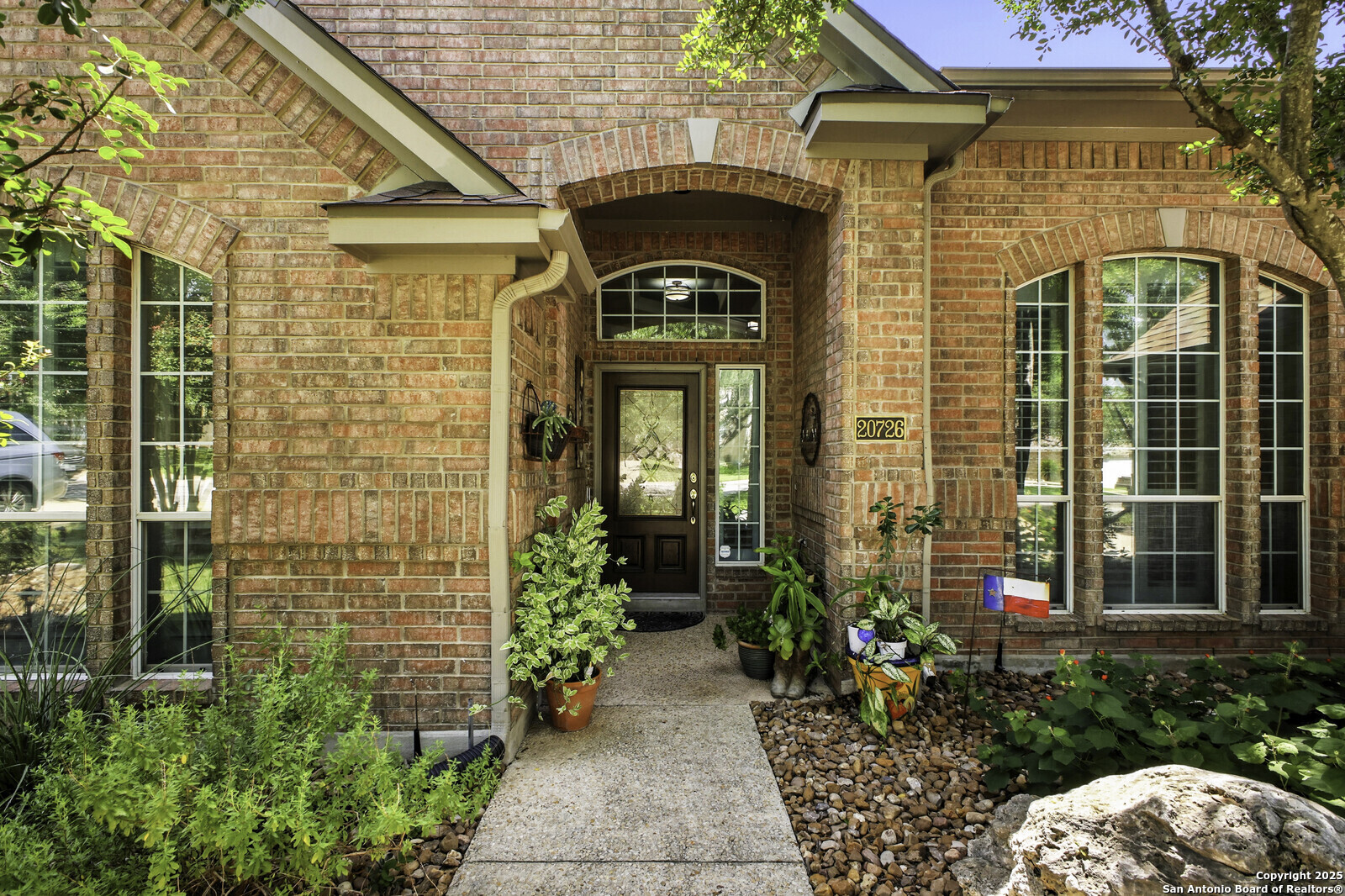 Property Photo: 20726 Wind Springs TX 78258