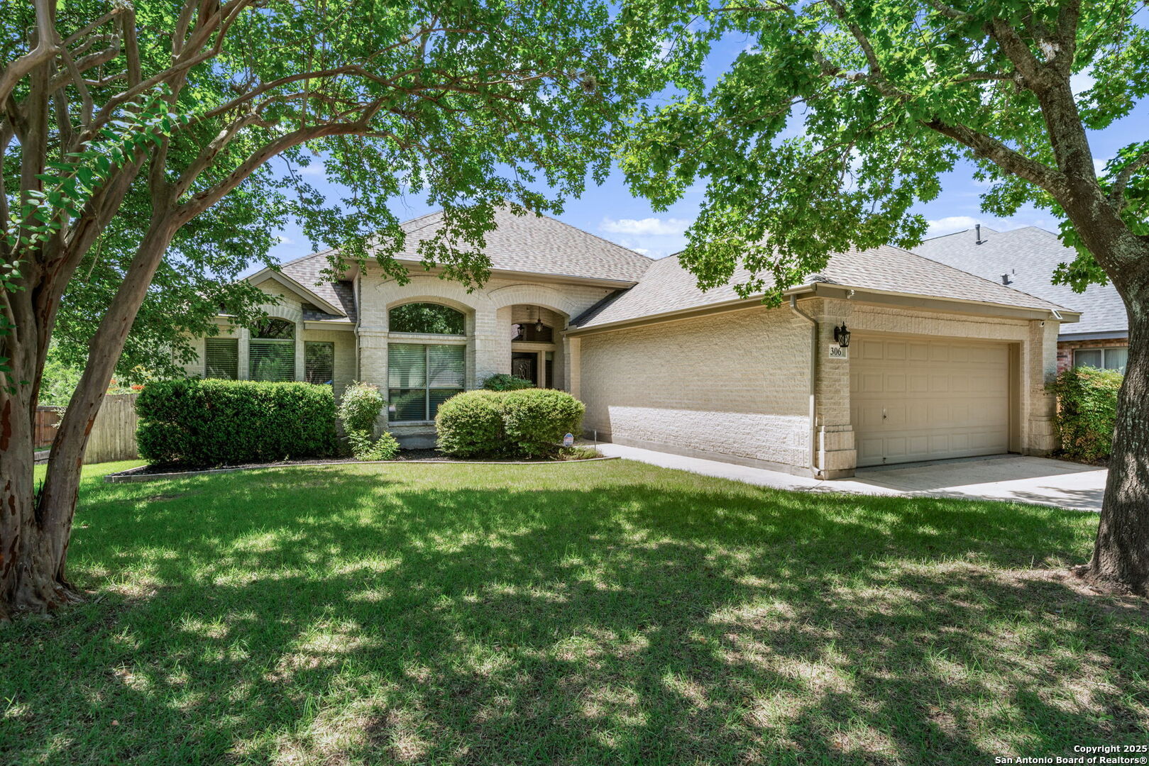 Property Photo: 306 Legend Breeze TX 78260