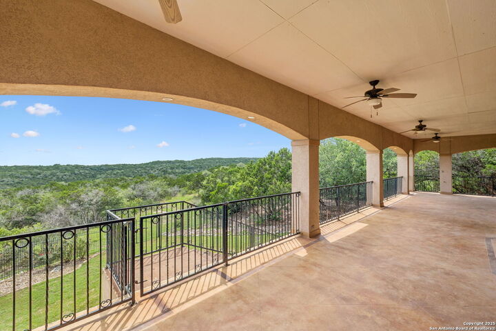 Property Photo: 15034 Iron Horse TX 78023