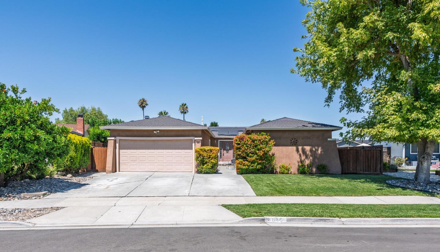Property Photo: 5945 Montalvo Drive CA 95123