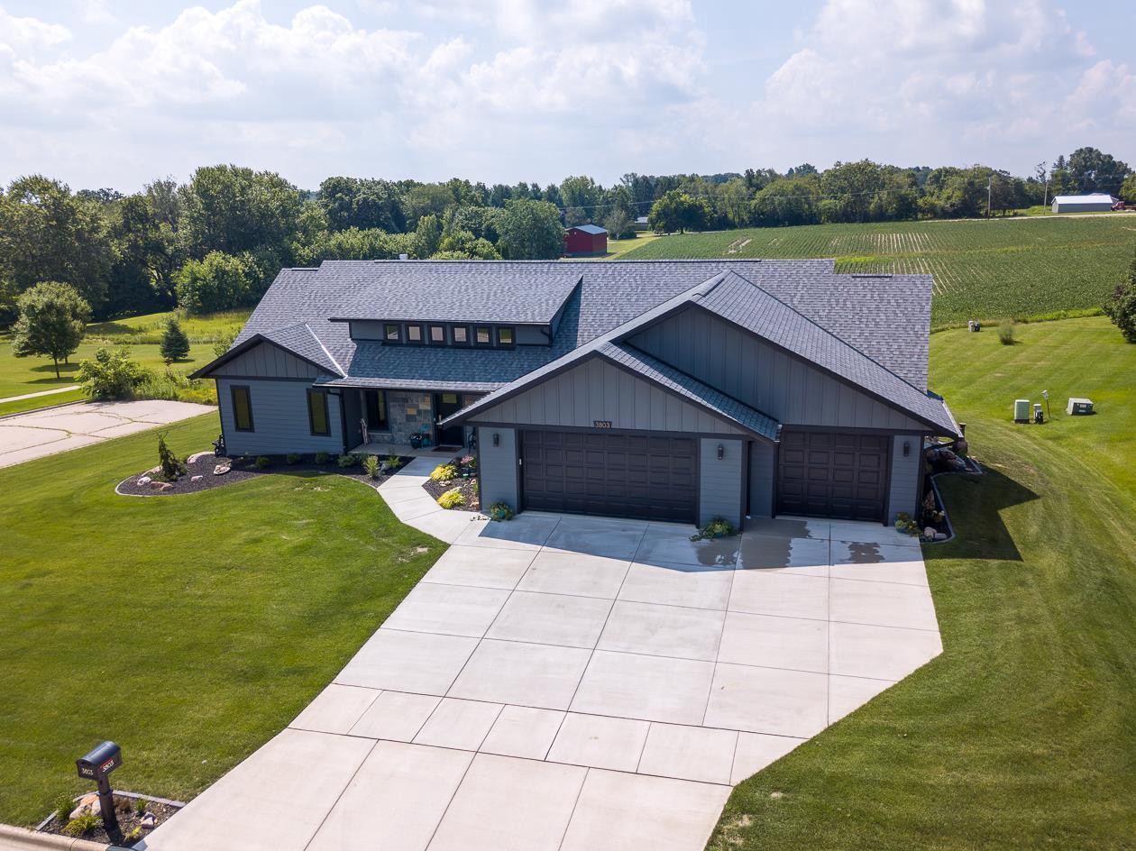 Property Photo:  3803 Falcon Ridge Drive  WI 53548 