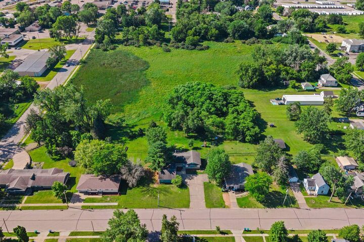 Property Photo:  801 West 5th Street  WI 54457