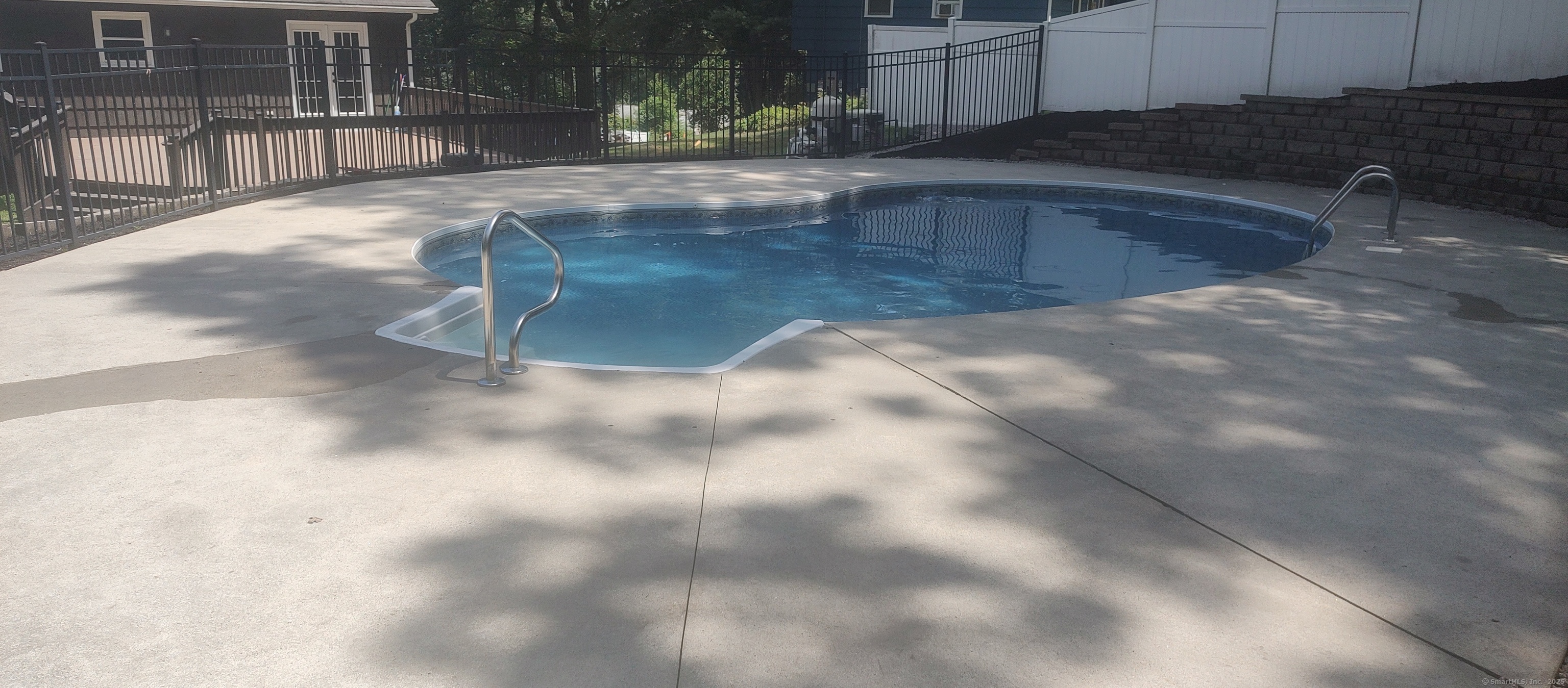 Property Photo: 76 Brook Lane CT 06471