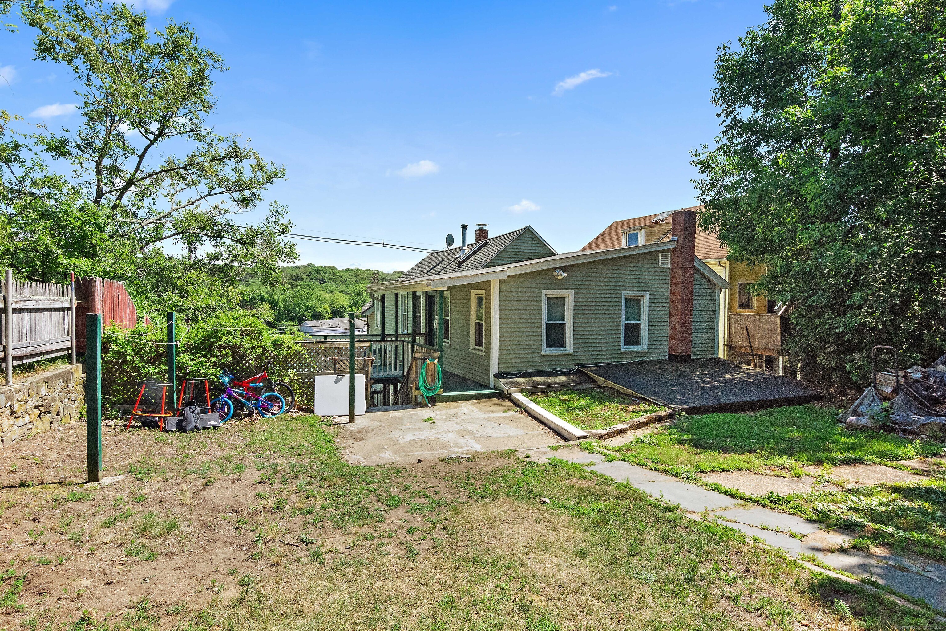 Property Photo:  24 Central Avenue  CT 06360 