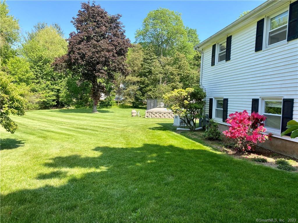 Property Photo: 14 Stonegate Drive CT 06405