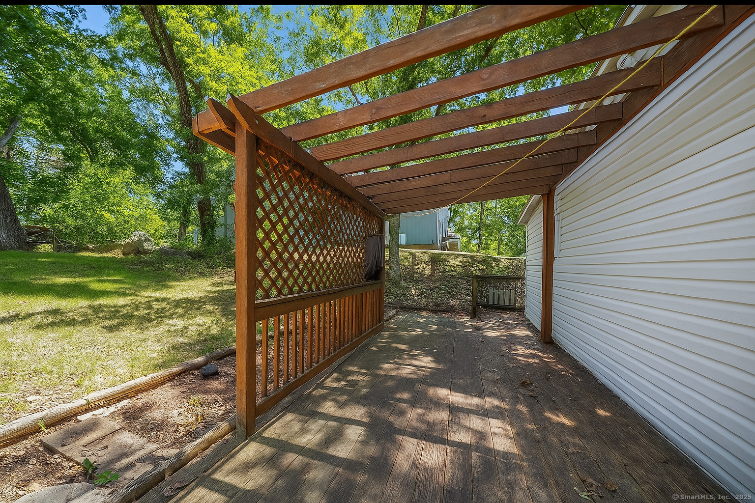 Property Photo:  607A Boswell Avenue  CT 06360 