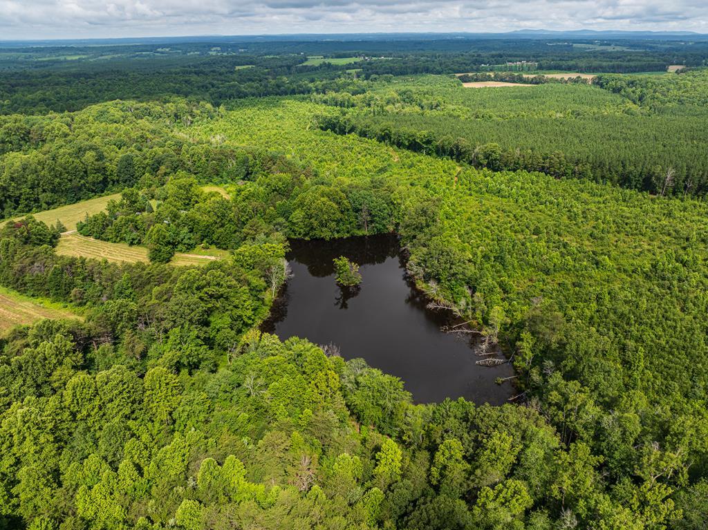 Property Photo: 909 Flying W Road VA 24528