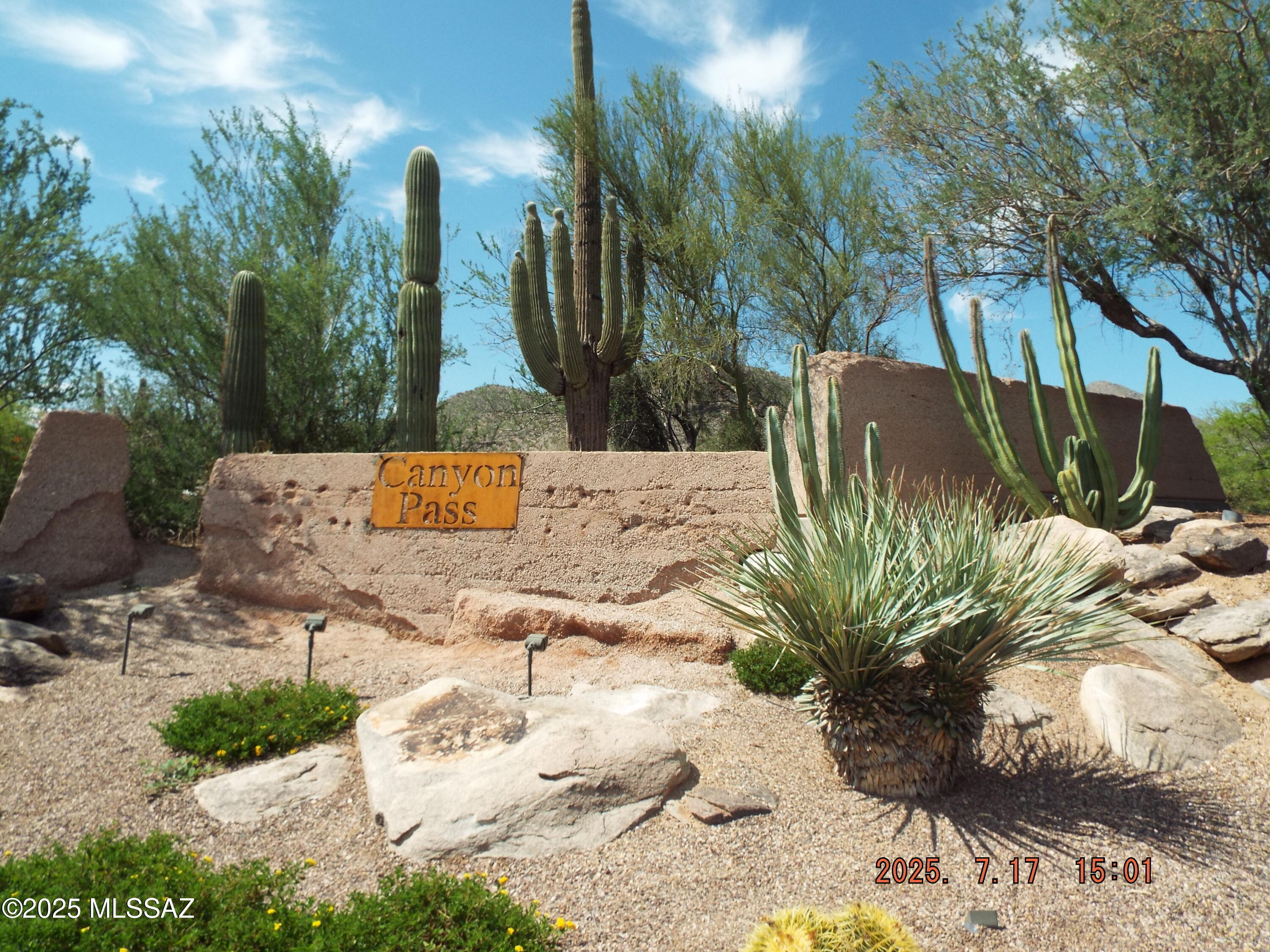 Property Photo: 3750 N Diamond Rock Place 169 AZ 85658
