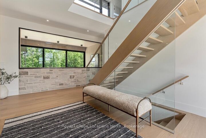 Property Photo: 104 Maryward Crescent ON N0H 1J0