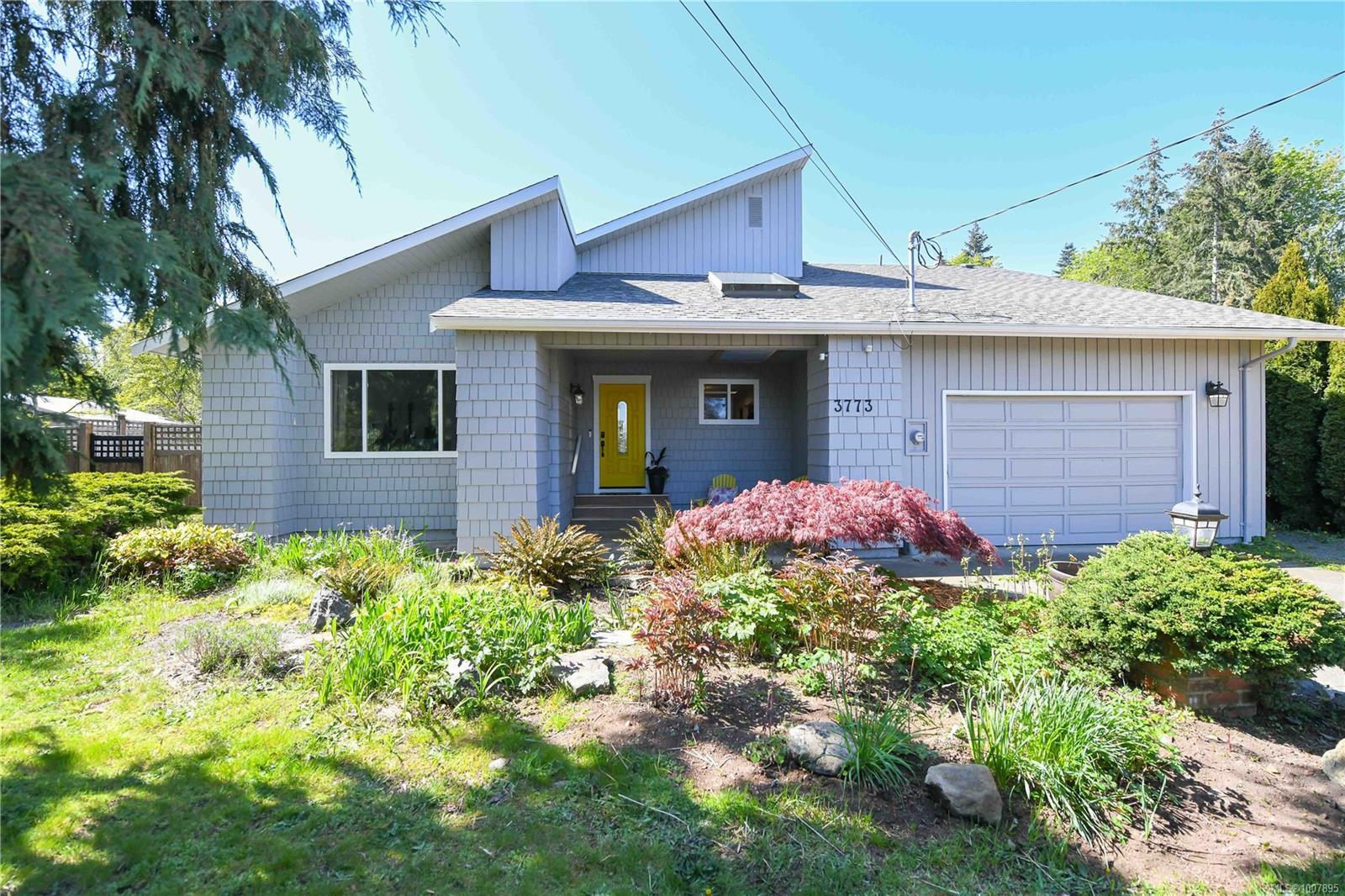 Property Photo:  3773 Meredith Dr  BC V0R 2V0 