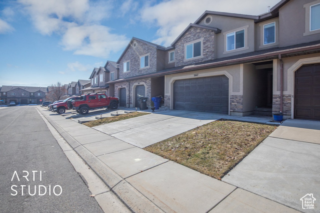 Property Photo: 2017 N Belmont Dr UT 84045