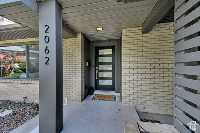 Property Photo:  2062 E Emerson Ave S  UT 84108 