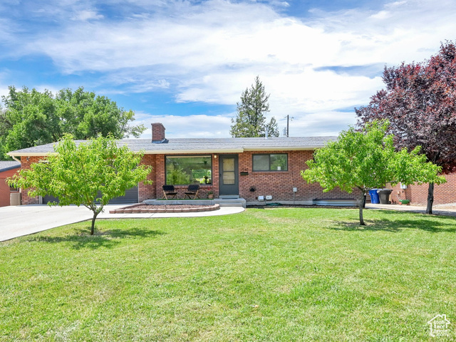 Property Photo: 1540 E 4095 S UT 84124