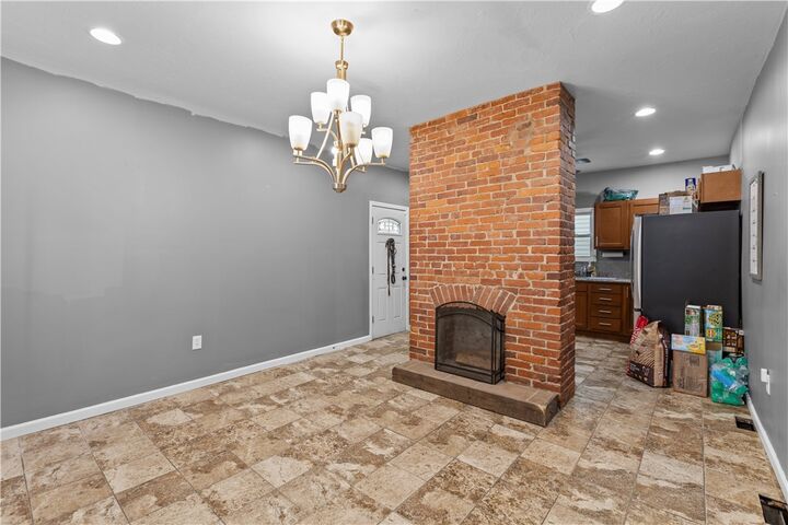 Property Photo:  376 Maple Ave  PA 15301 