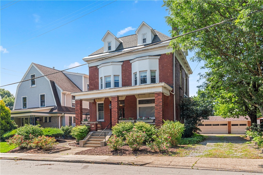 Property Photo: 6118 Jackson St PA 15206