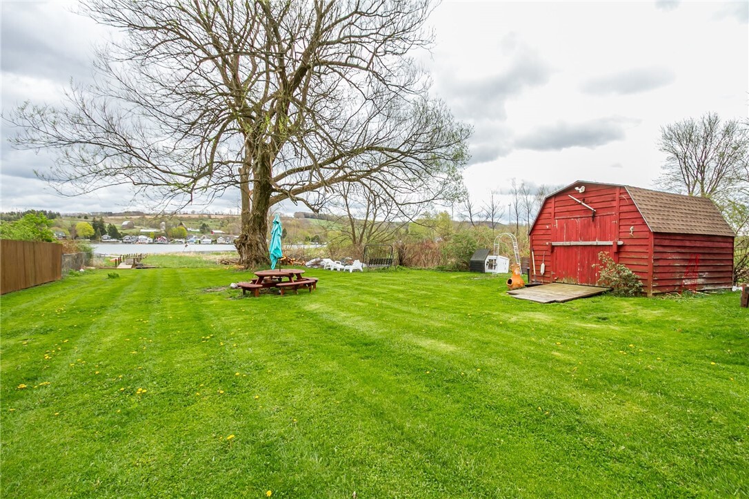 Property Photo:  156 Davis Road  NY 14572 