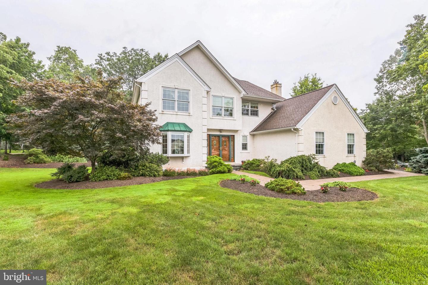 Property Photo: 4639 Clearwater Court PA 18902
