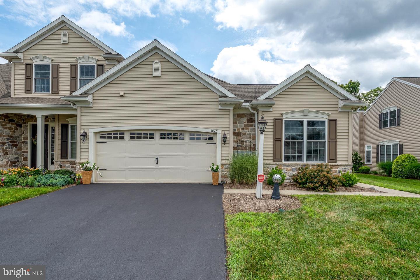 1015 Wintergreen Drive  Mechanicsburg PA 17050 photo