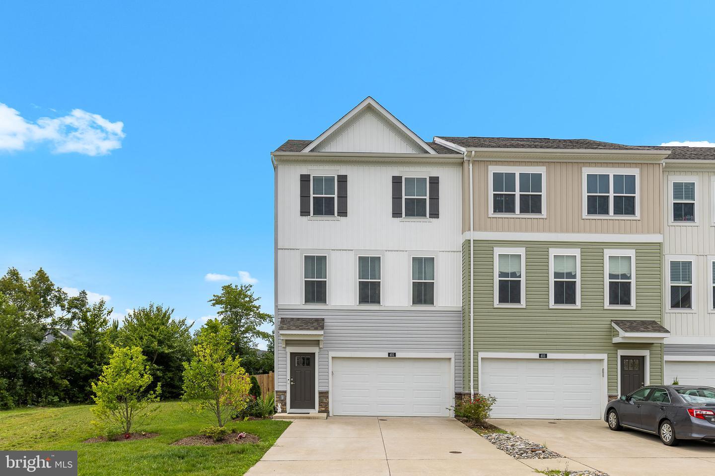 Property Photo: 401 Snowberry Lane VA 22405
