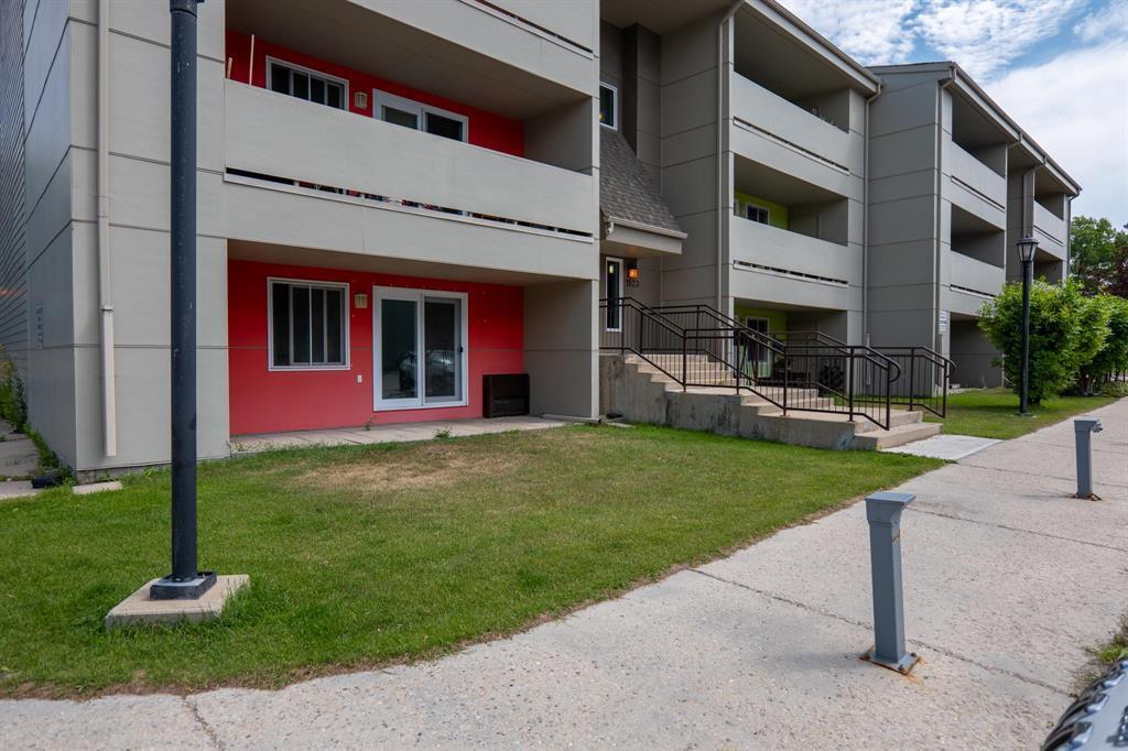 Property Photo: 1523 Chancellor Drive MB R3T 4G1