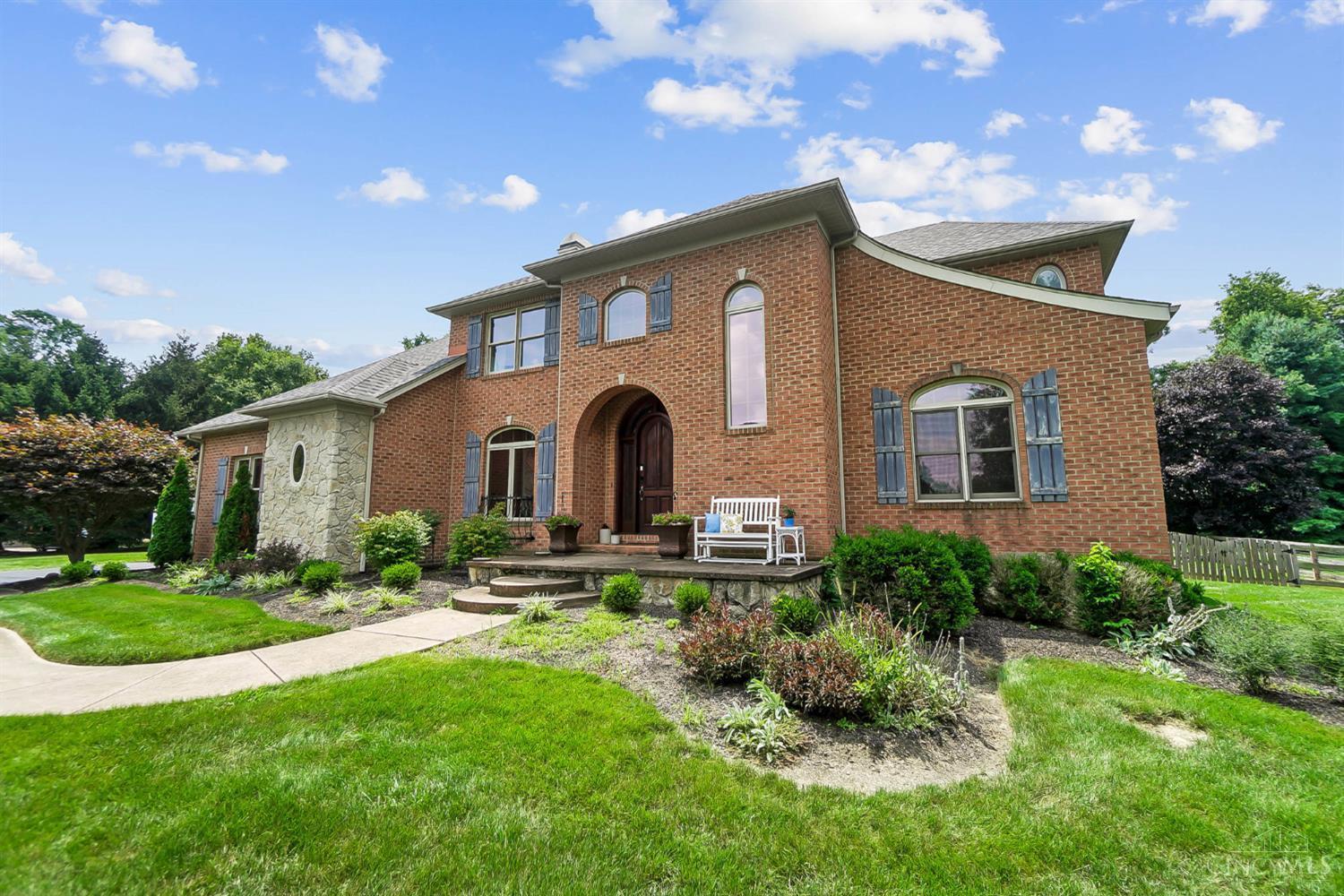 Property Photo: 410 Loving Lane OH 45177