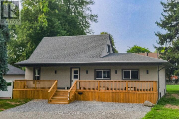 378 Thorold Road  Welland (N. Welland) ON L3C 3W6 photo