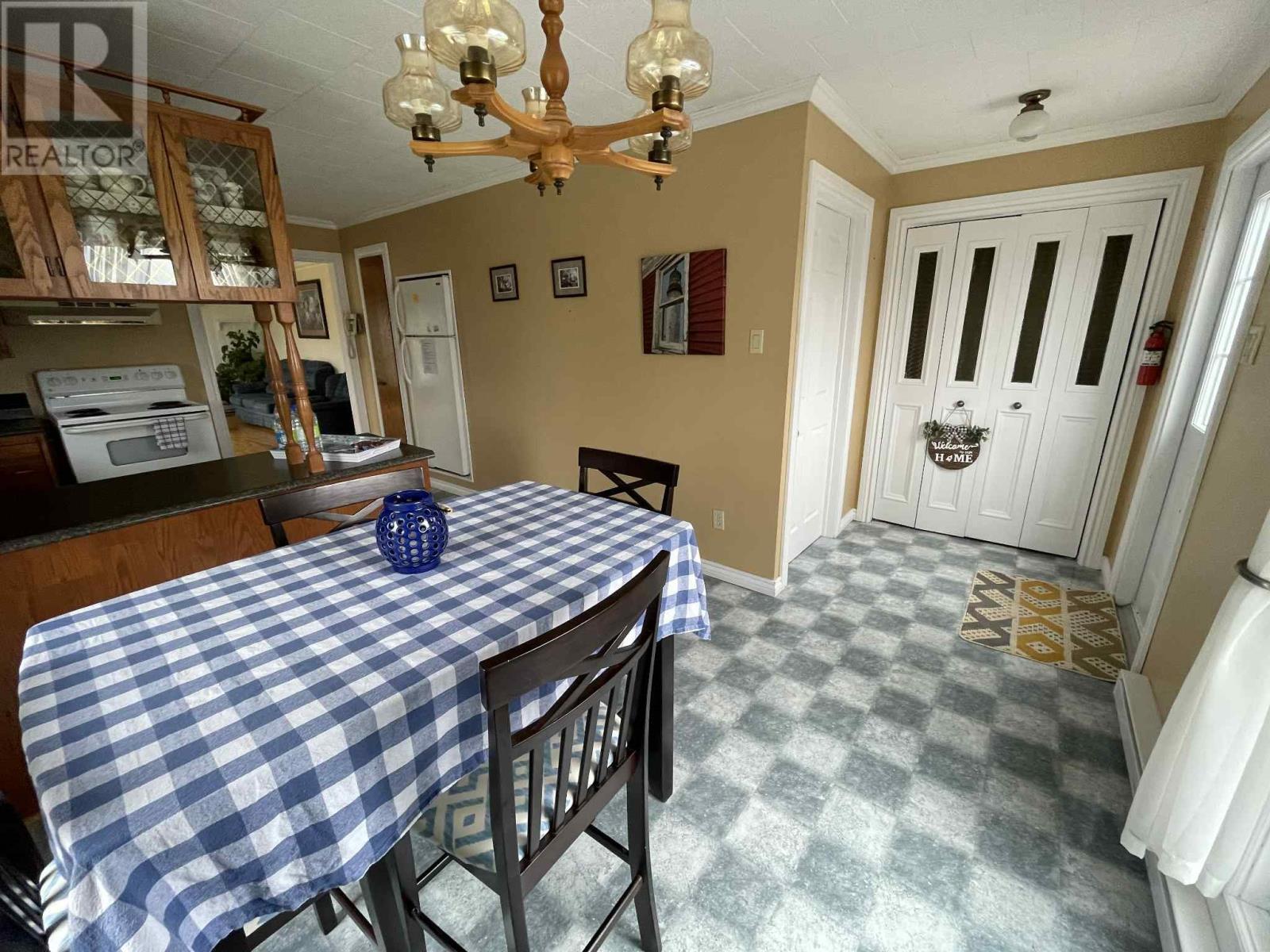 Property Photo:  5 Brunswick Road  NL A0K 4S0 