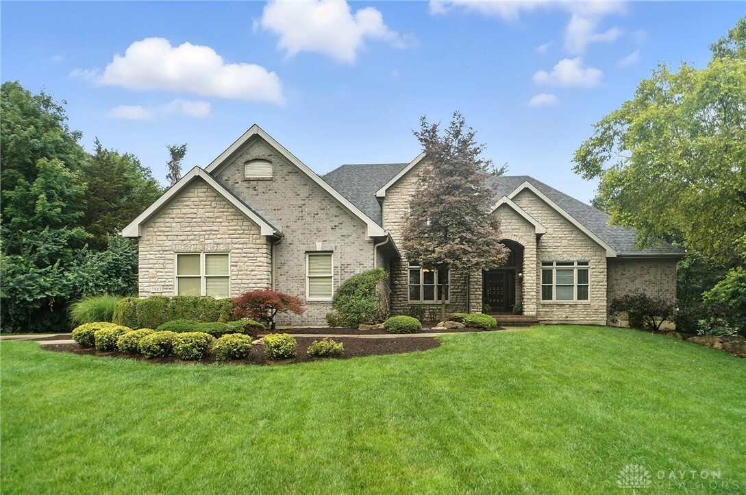Property Photo: 7983 Woodbridge Court OH 45066