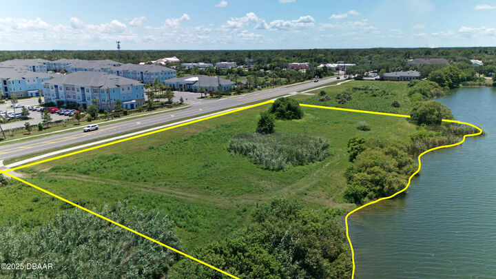 Property Photo: 1370 Reed Canal Road FL 32129