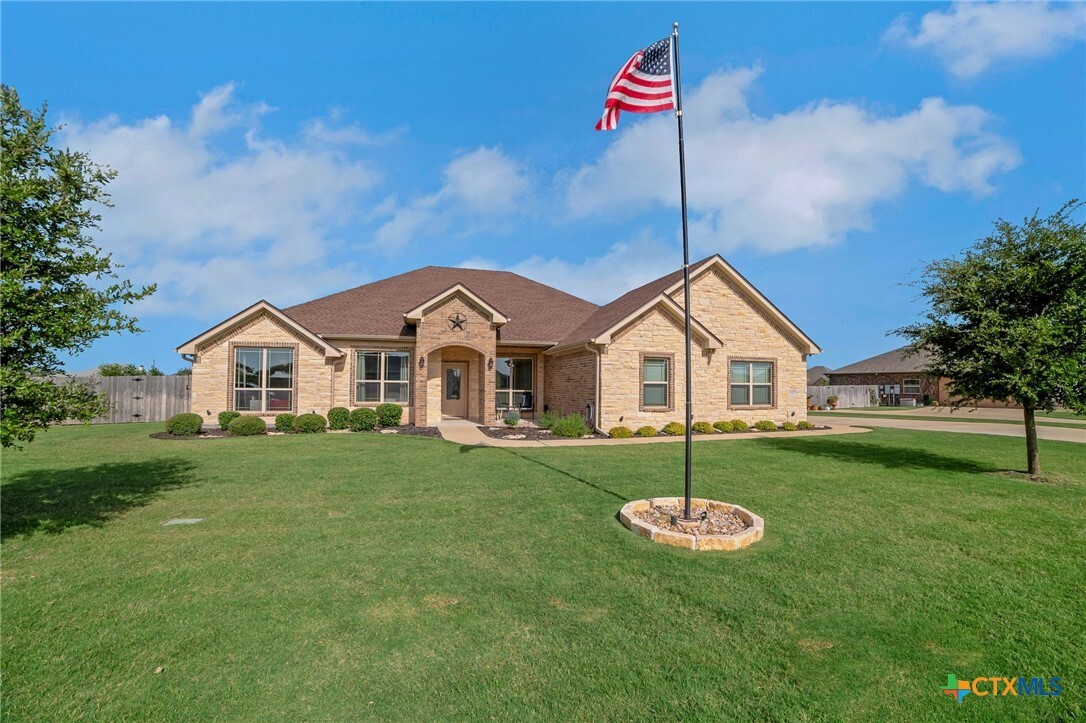 Property Photo:  5125 Few Oaks Drive  TX 76571 