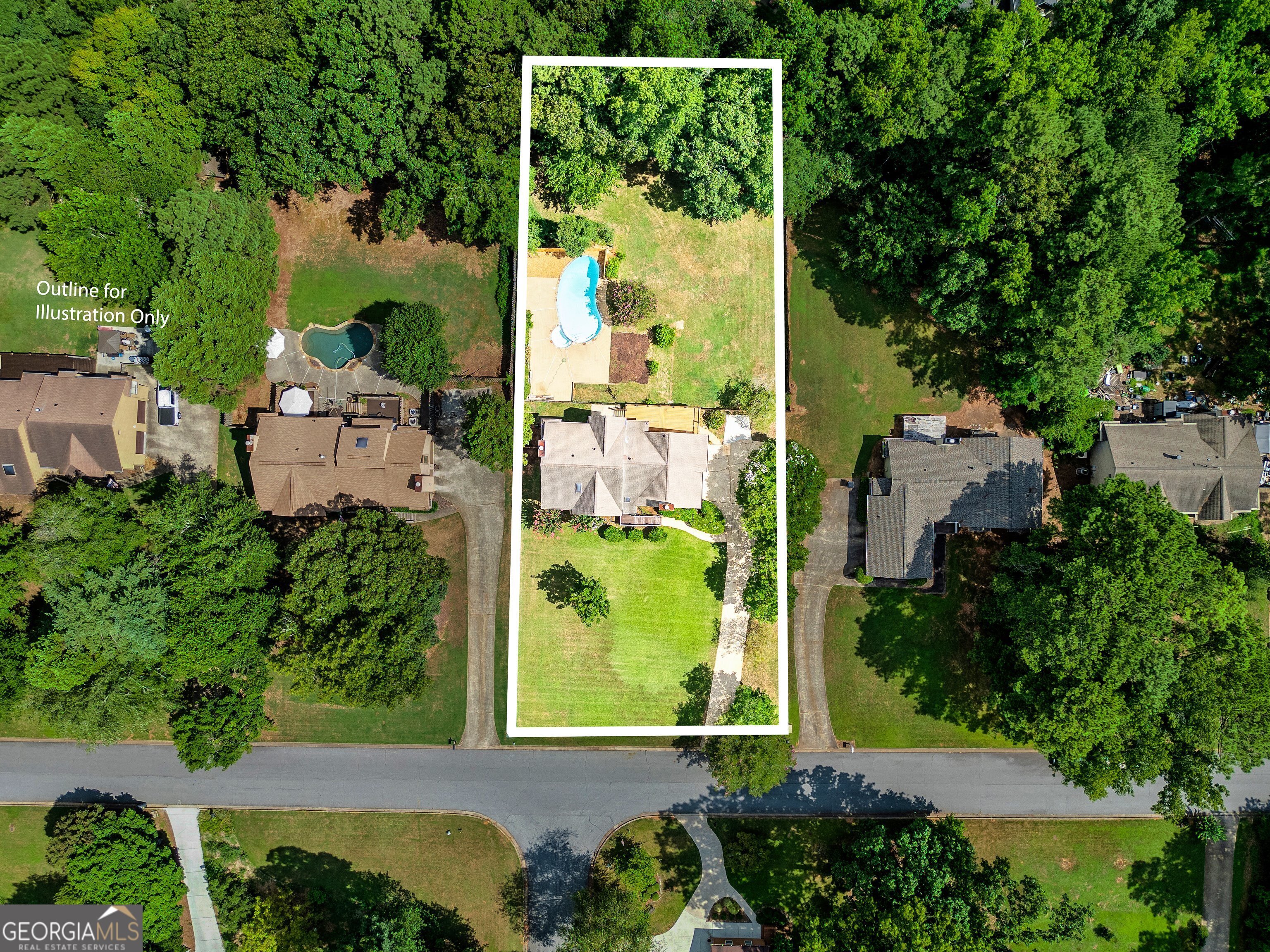 Property Photo: 1330 Taramore Drive GA 30024