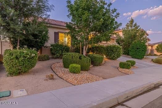 Property Photo:  4713 Vahan Court  CA 93536 