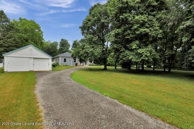 Property Photo: 717 High Street MI 48813