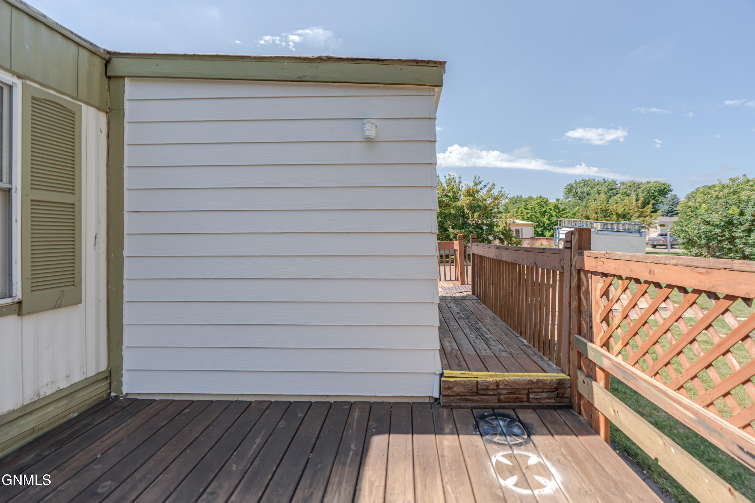 Property Photo: 1620 Pennsylvania Avenue ND 58504