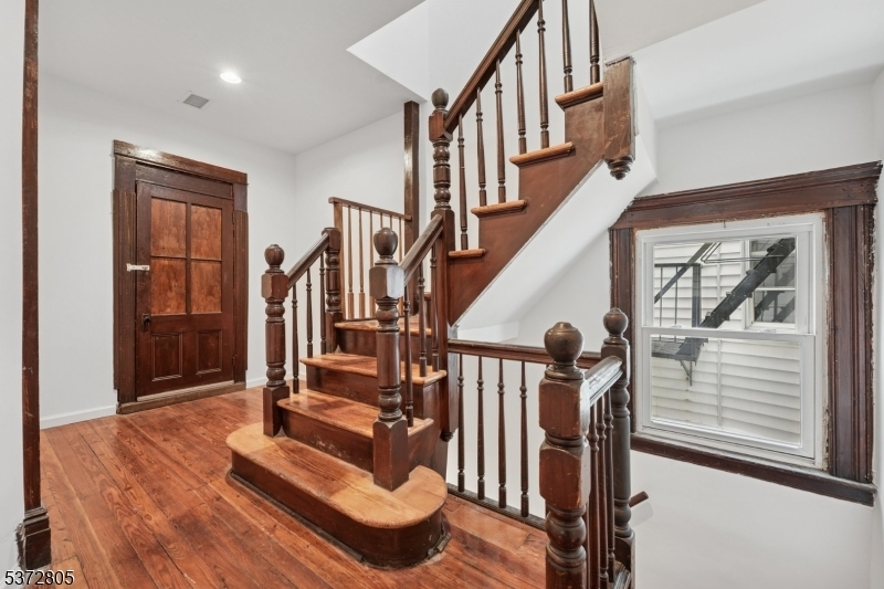 Property Photo: 158 N 18th St NJ 07017