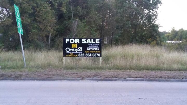 Property Photo:  0 Eastex Freeway  TX 77396 
