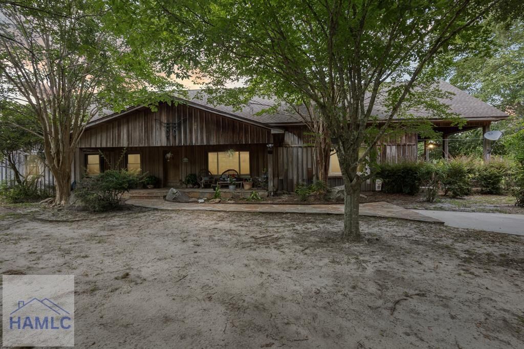 Property Photo:  559 Cumberland Road  GA 31543 