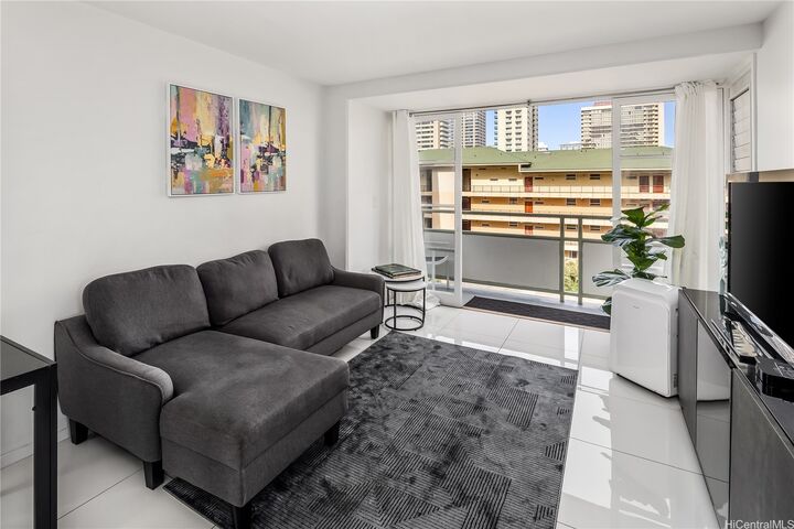 Property Photo: 445 Kaiolu Street 704 HI 96815