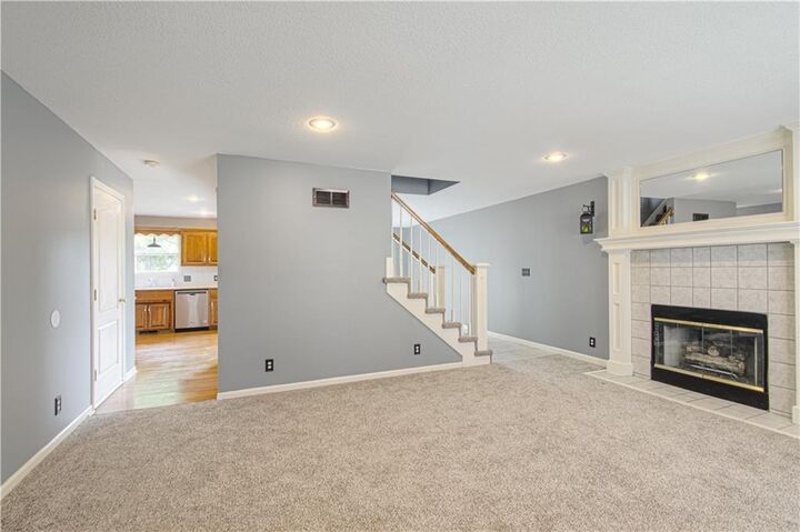 Property Photo:  2212 Blue Bell Terrace  MO 64060 