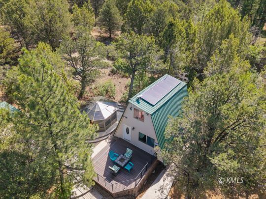 Property Photo: 445 S White Oak St UT 84758