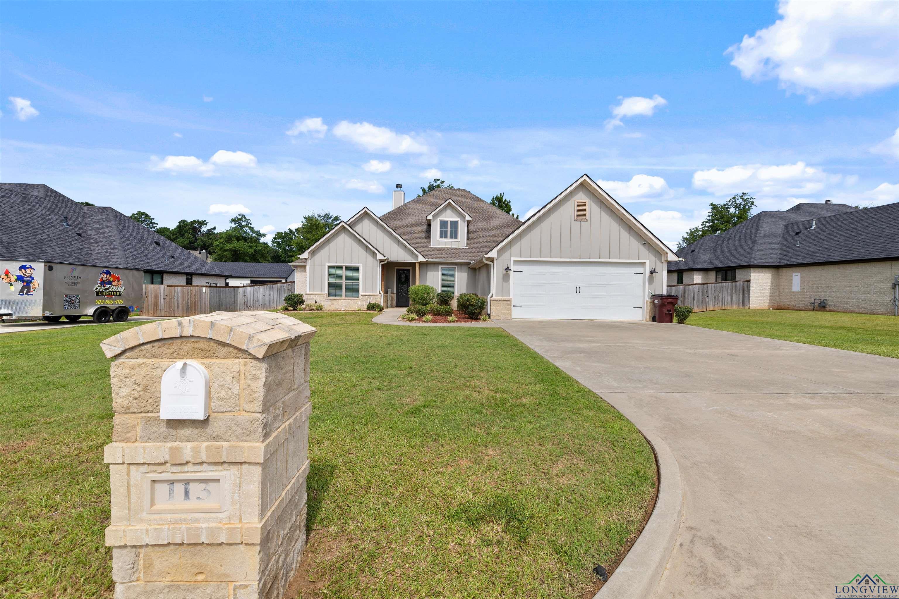 Property Photo:  113 Saddle Brook Cir  TX 75650 