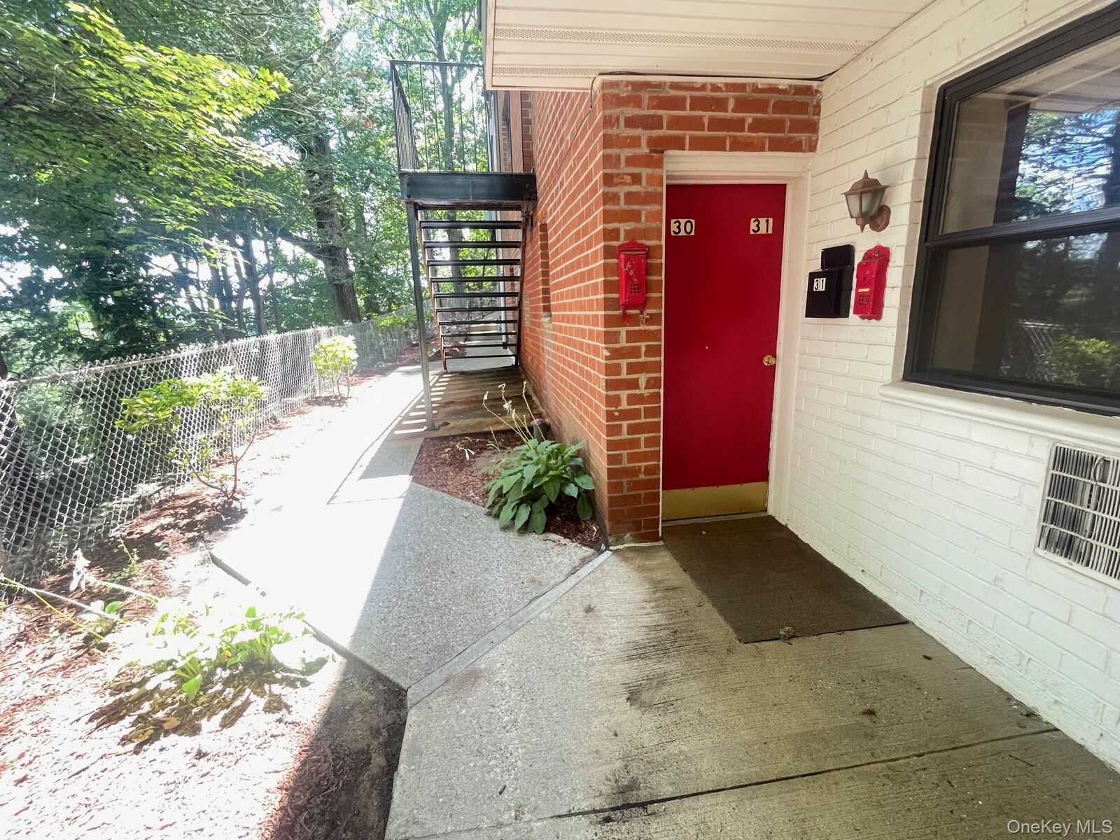 Property Photo:  55 Fieldstone Drive 31  NY 10530 