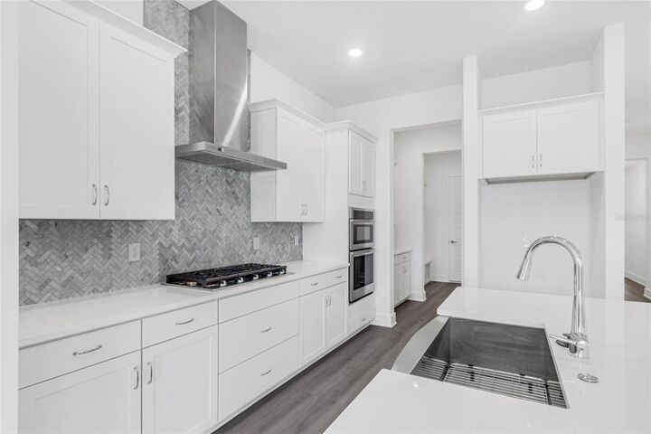 Property Photo:  13069 Sunrise Harvest Drive  FL 34787 