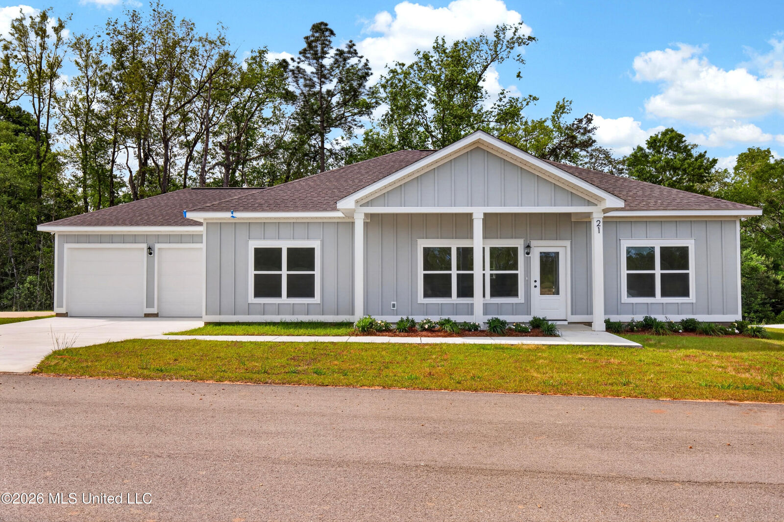 Property Photo:  21 Shadow Wood Drive  MS 39561 