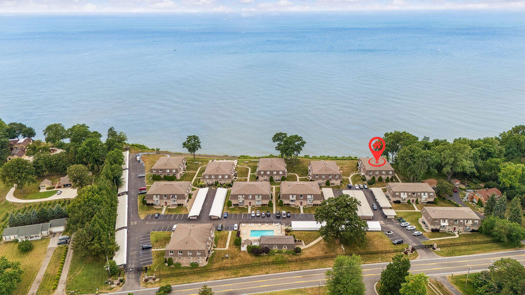 Property Photo: 3610 Lakeshore Drive MI 49085