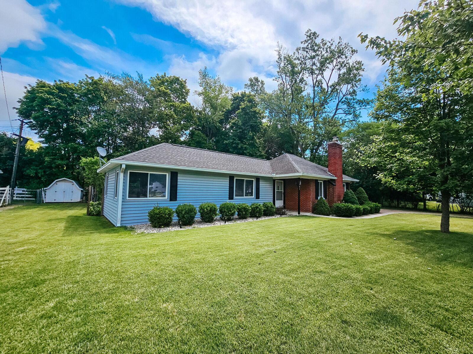 Property Photo: 101 Lumbard Street MI 49242