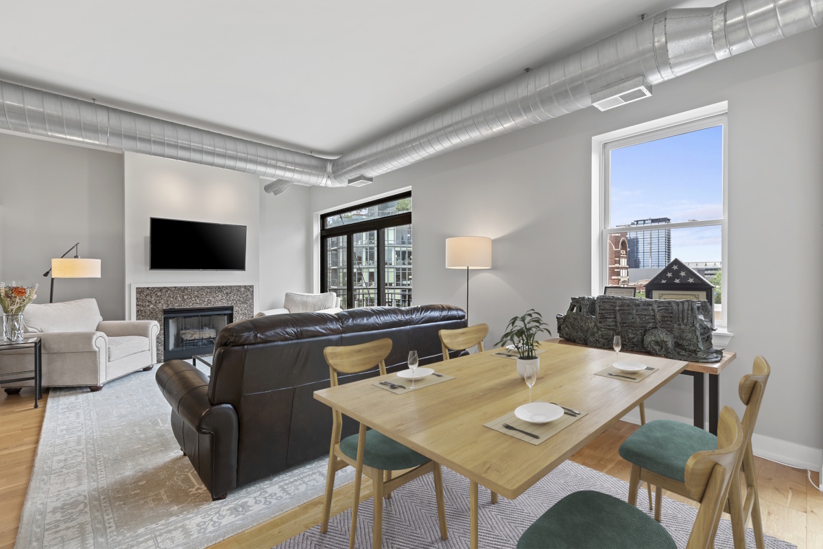 Property Photo: 1155 W Madison Street 603 IL 60607